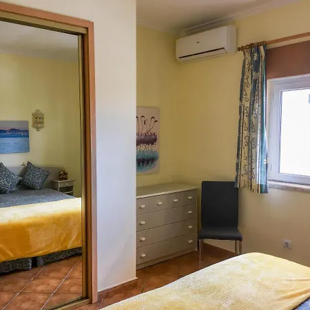 Primavera Apartment *